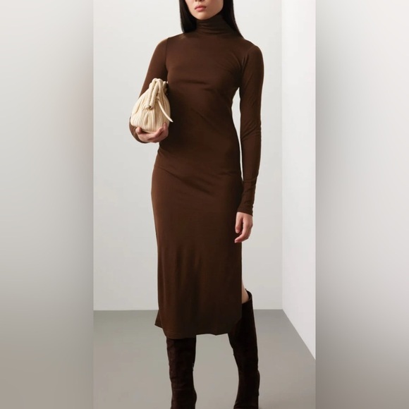 Ralph Lauren Dresses & Skirts - Ralph Lauren Brown Long Sleeve Sweater Dress